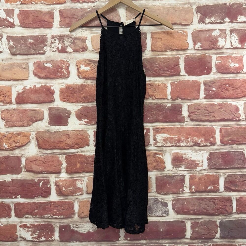Altard State Dress Women's Small Black Floral Lace Stretchy High Neck Popover
